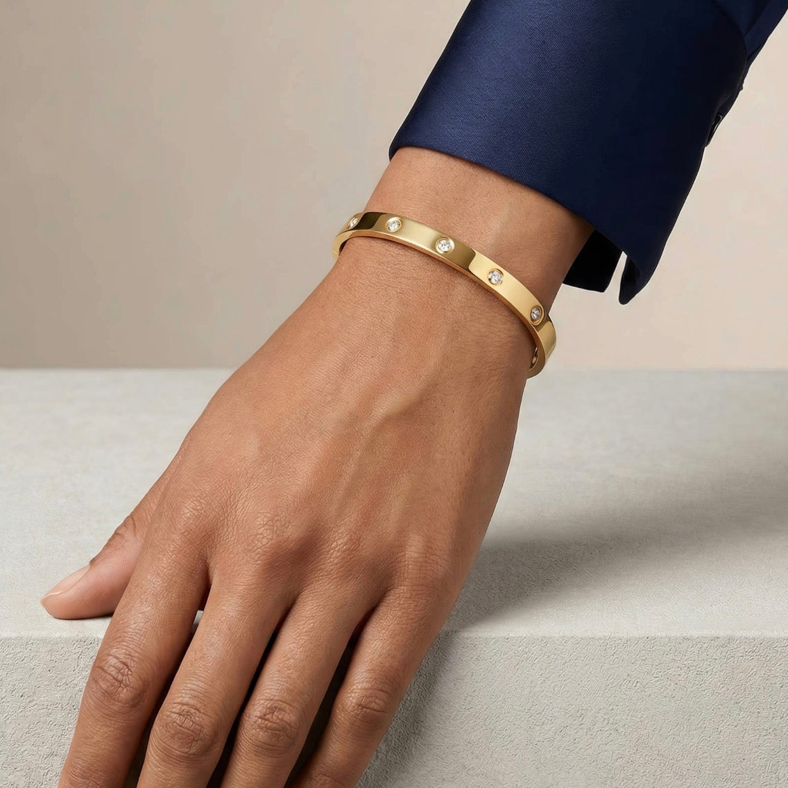 Diamond & Gold Bracelet | 18k Triple Plated Gold | Stainless Steel Center