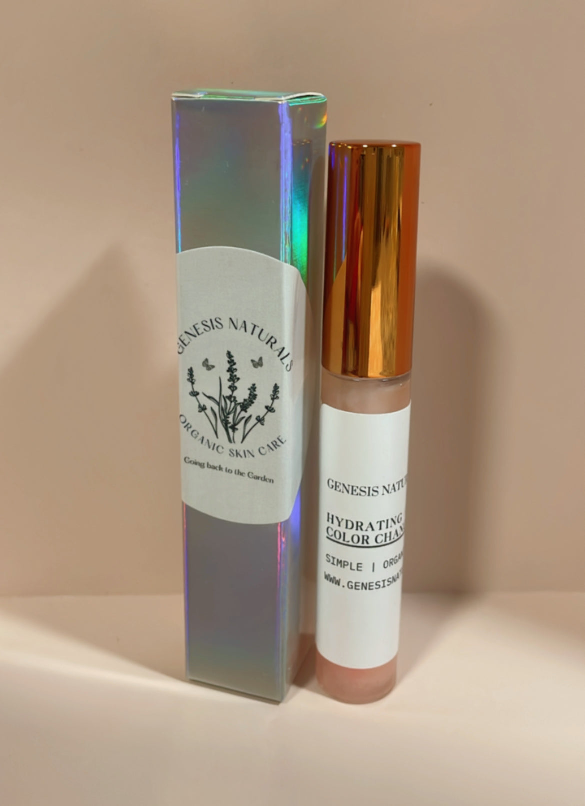 Hydrating Hyaluronic Color Changing lip oil treatment